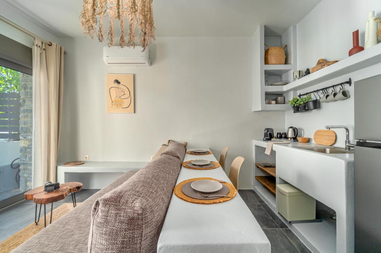 La Perla Suites Agioi Apostoloi  Ngoại thất bức ảnh
