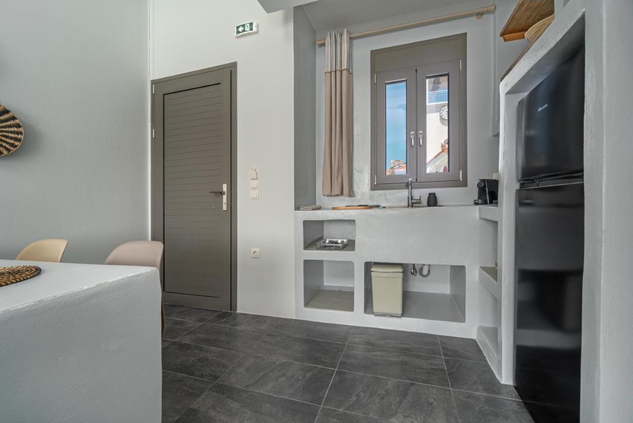 La Perla Suites Agioi Apostoloi  Ngoại thất bức ảnh